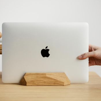 Oakywood Laptop Dock - Oak