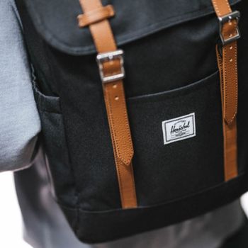 Personalisierte Herschel Rückzug Recycled Rucksack - Schwarz